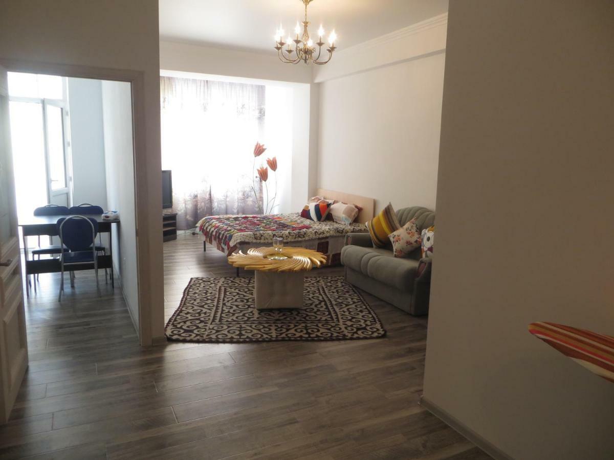 Bishkek House Apartament Dış mekan fotoğraf